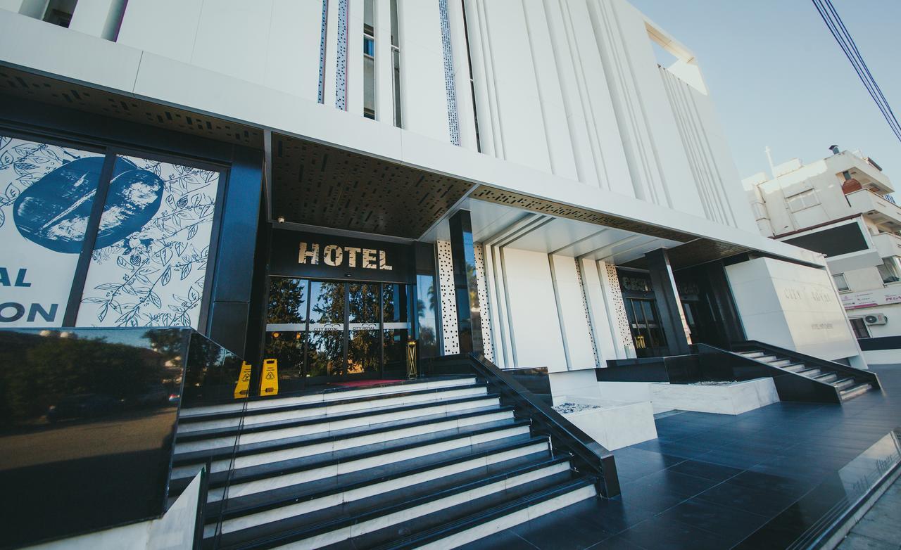 City Royal Hotel And Casino ニコシア エクステリア 写真